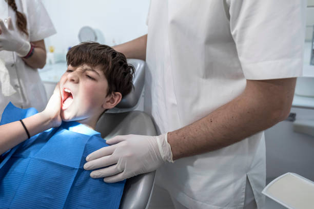 Best Emergency Broken Tooth Repair in Pingree Grove, IL